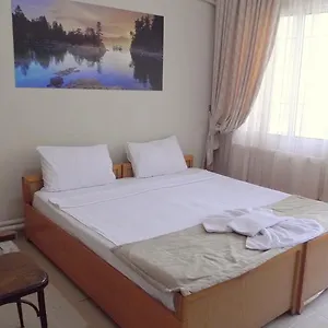 Otel çaylan, İzmir